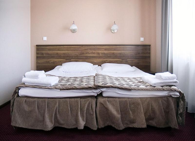 Hotel Belfort Łomża Habitación foto